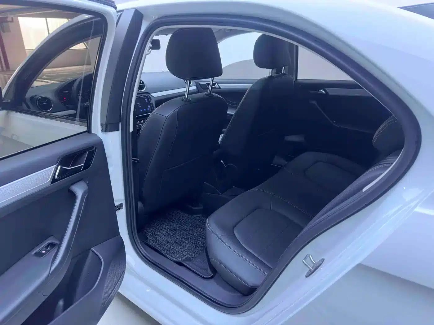 Jetta VA3 2021 1.5L Automatic Glory Edition — миниатюра 10