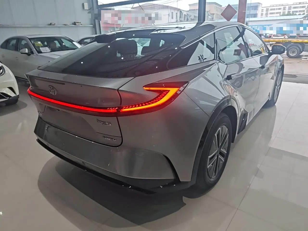 Toyota bZ5 2025 Model 550 JOY — миниатюра 6