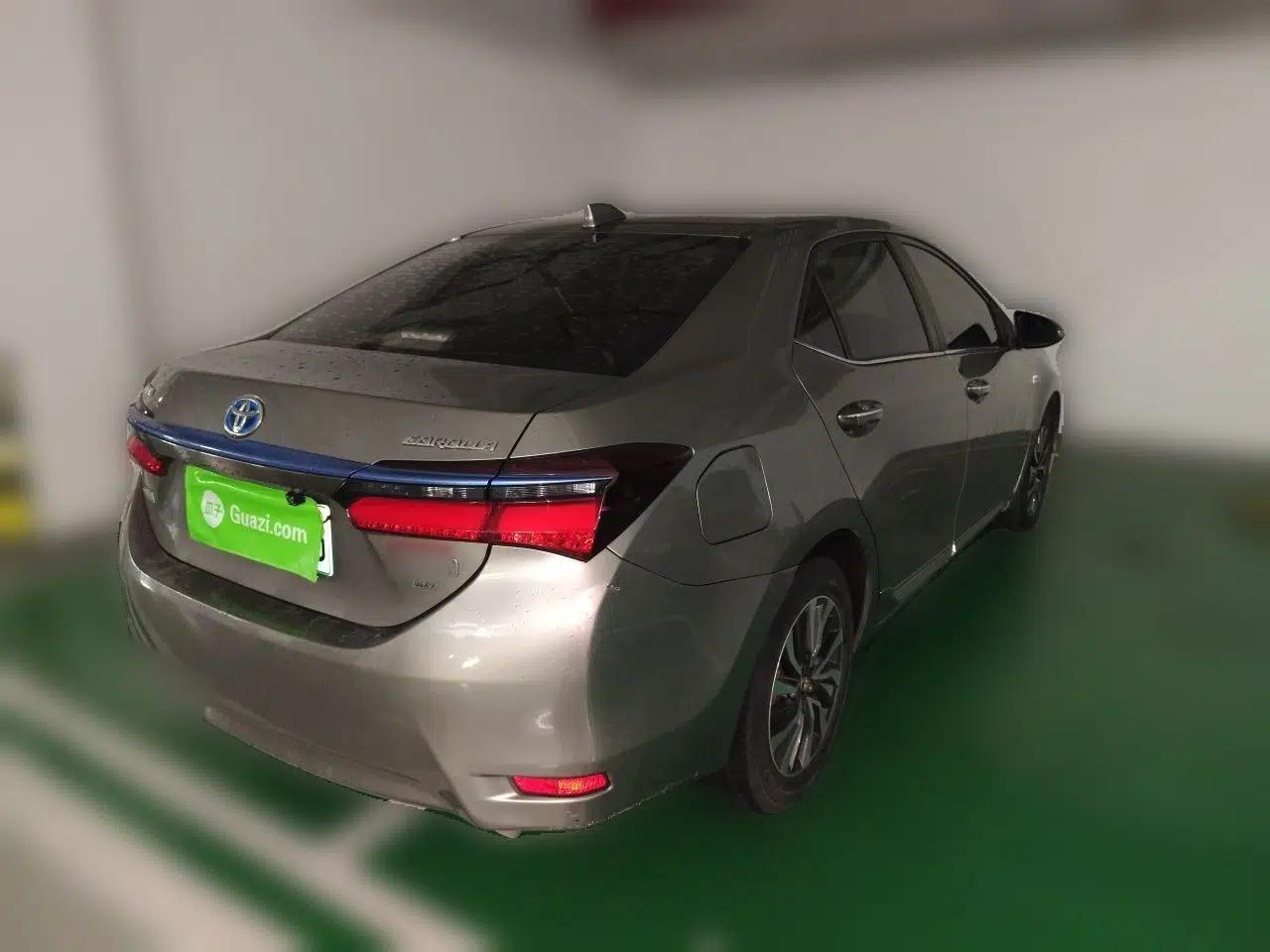 Toyota Corolla Hybrid E+ 2019 1.8L E-CVT Luxury Edition — миниатюра 6