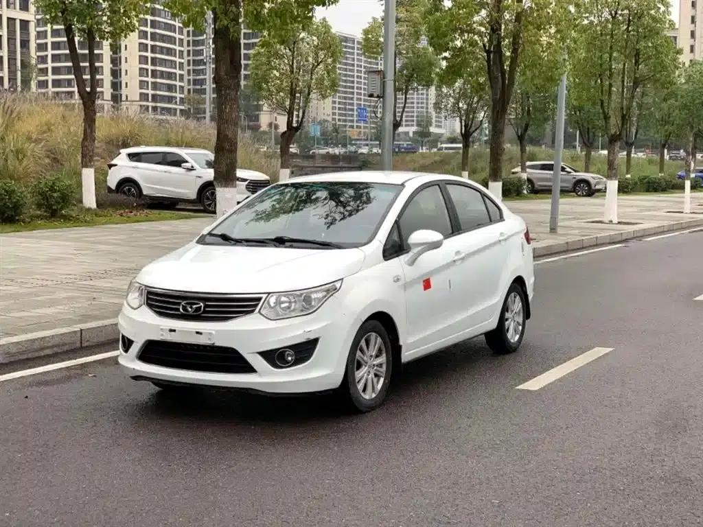 Kaiyi C3 2015 1.5L AMT Gold Edition — миниатюра 1