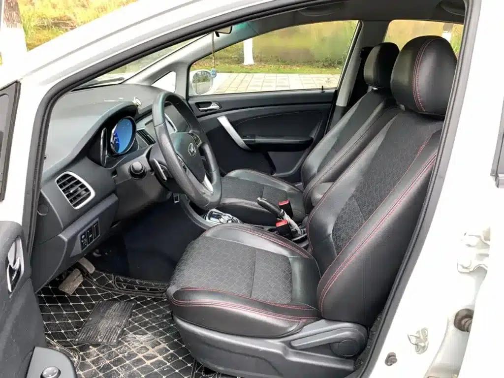 Kaiyi C3 2015 1.5L AMT Gold Edition — миниатюра 12