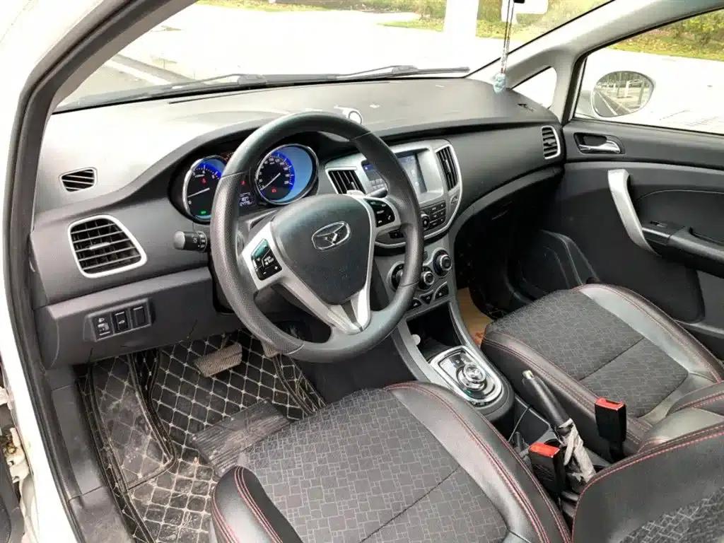 Kaiyi C3 2015 1.5L AMT Gold Edition — миниатюра 14