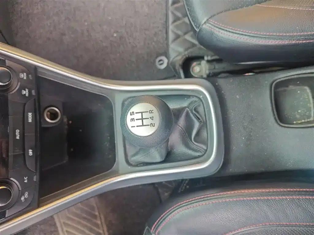 2014 Vitara 1.6L Manual 2WD Elite — миниатюра 7