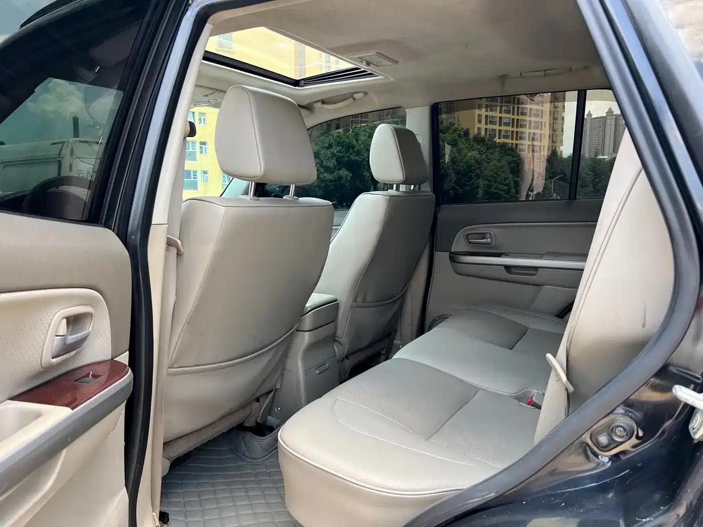 2011 Grand Vitara 2.4 AT JLX-EL 5-door version — миниатюра 8