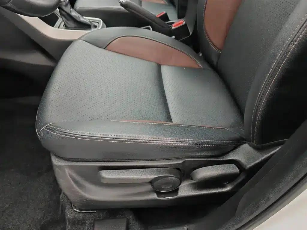 Xiaotu 2017 1.6L CVT 2WD Urban Progressive Edition — миниатюра 20