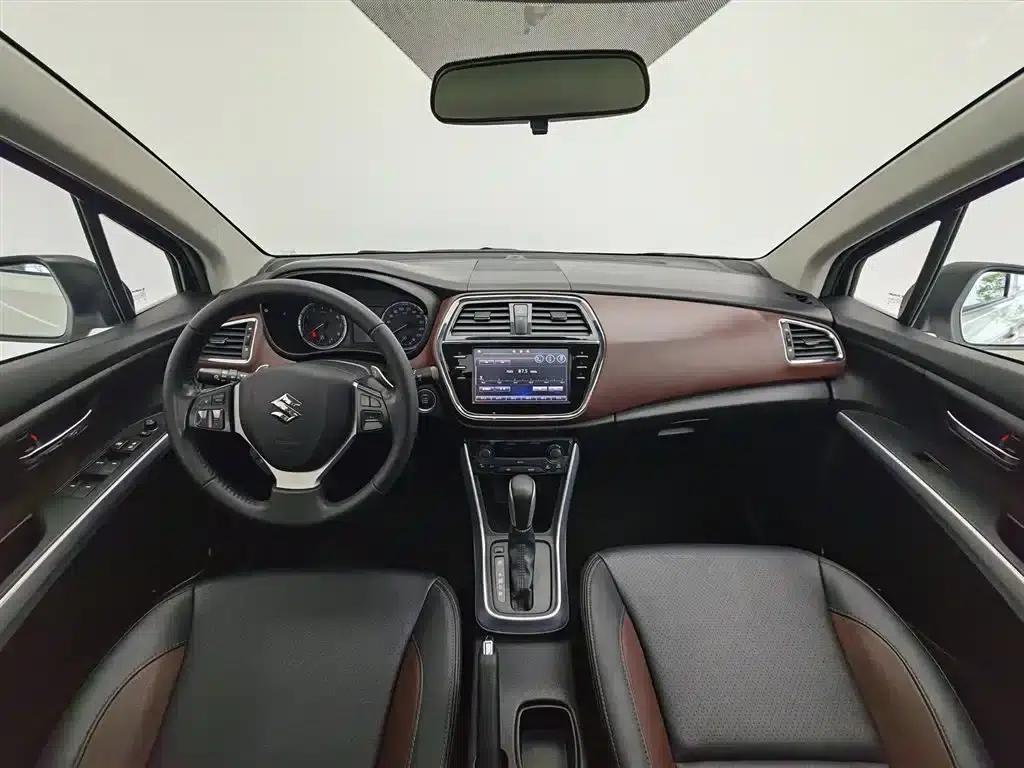 Xiaotu 2017 1.6L CVT 2WD Urban Progressive Edition — миниатюра 5