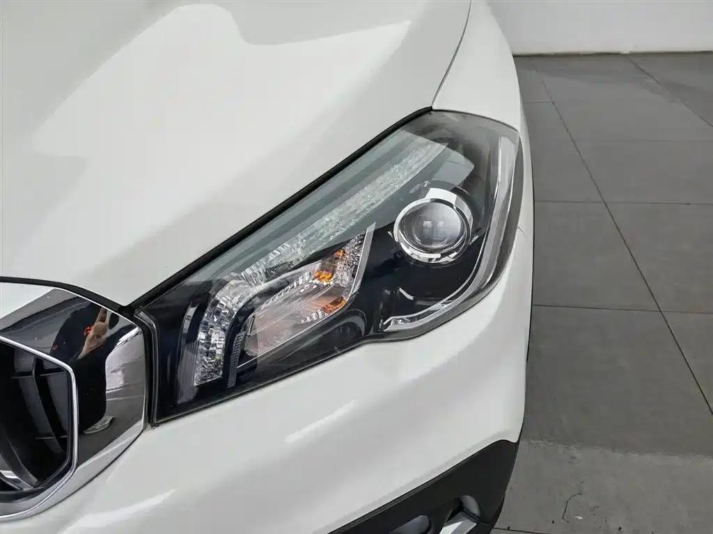 Xiaotu 2017 1.6L CVT 2WD Urban Progressive Edition — миниатюра 7