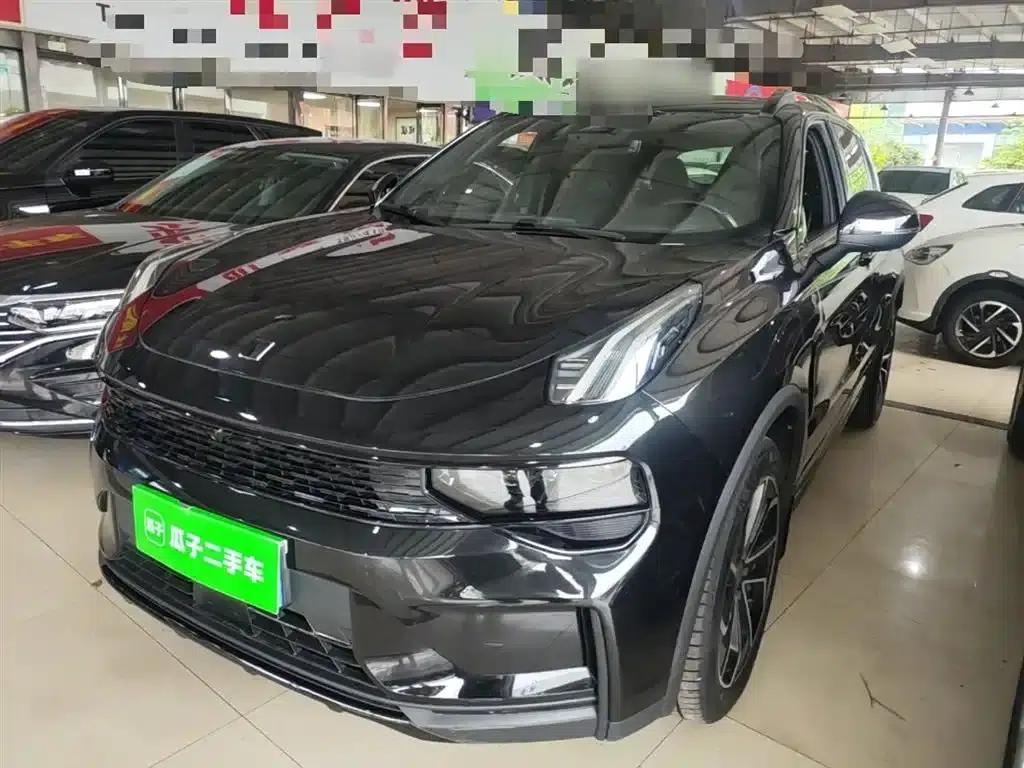 Lynk & Co 01 EM-P 2023 Model 1.5TD EM-P PM — миниатюра 2