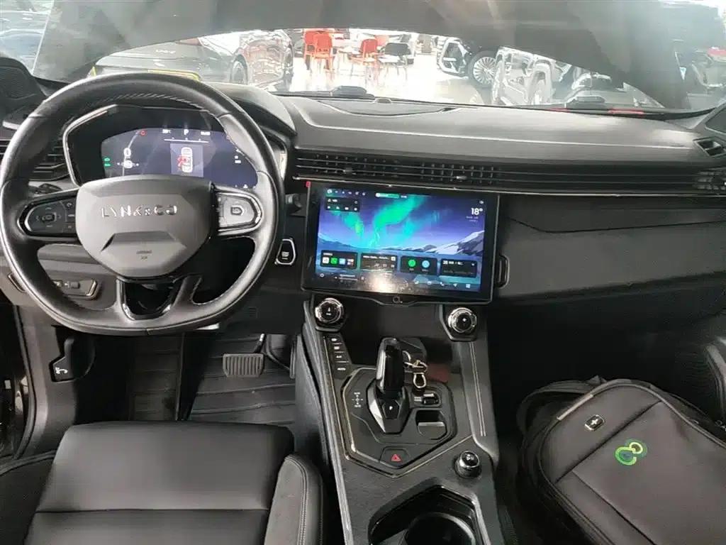 Lynk & Co 01 EM-P 2023 Model 1.5TD EM-P PM — миниатюра 10