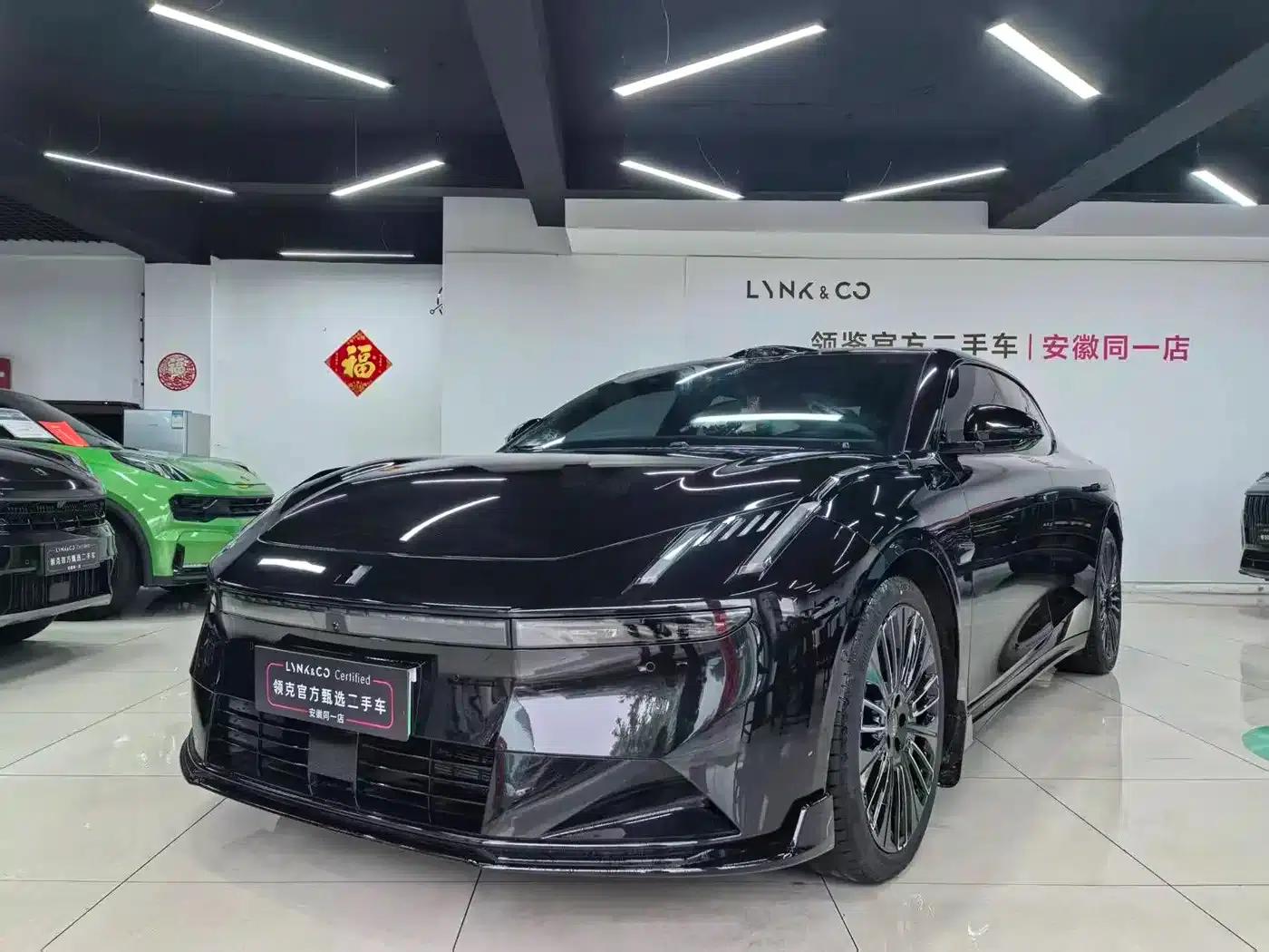Lynk & Co 10 2025 240 AWD Ultra Sport Edition H7 — миниатюра 1