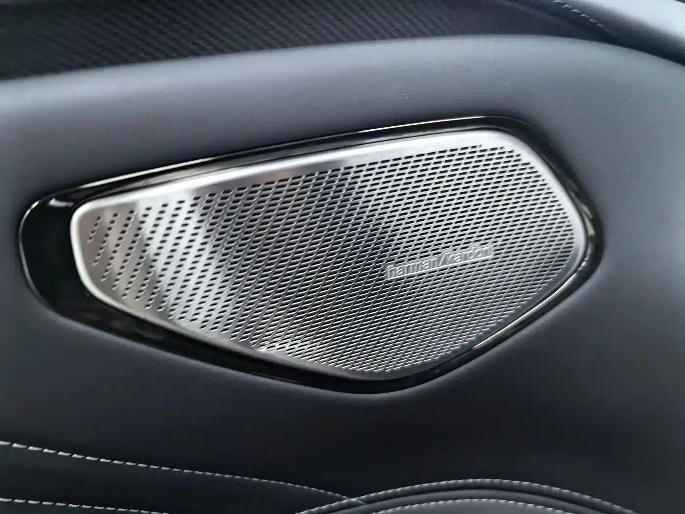Lynk & Co 10 2025 240 AWD Ultra Sport Edition H7 — миниатюра 8