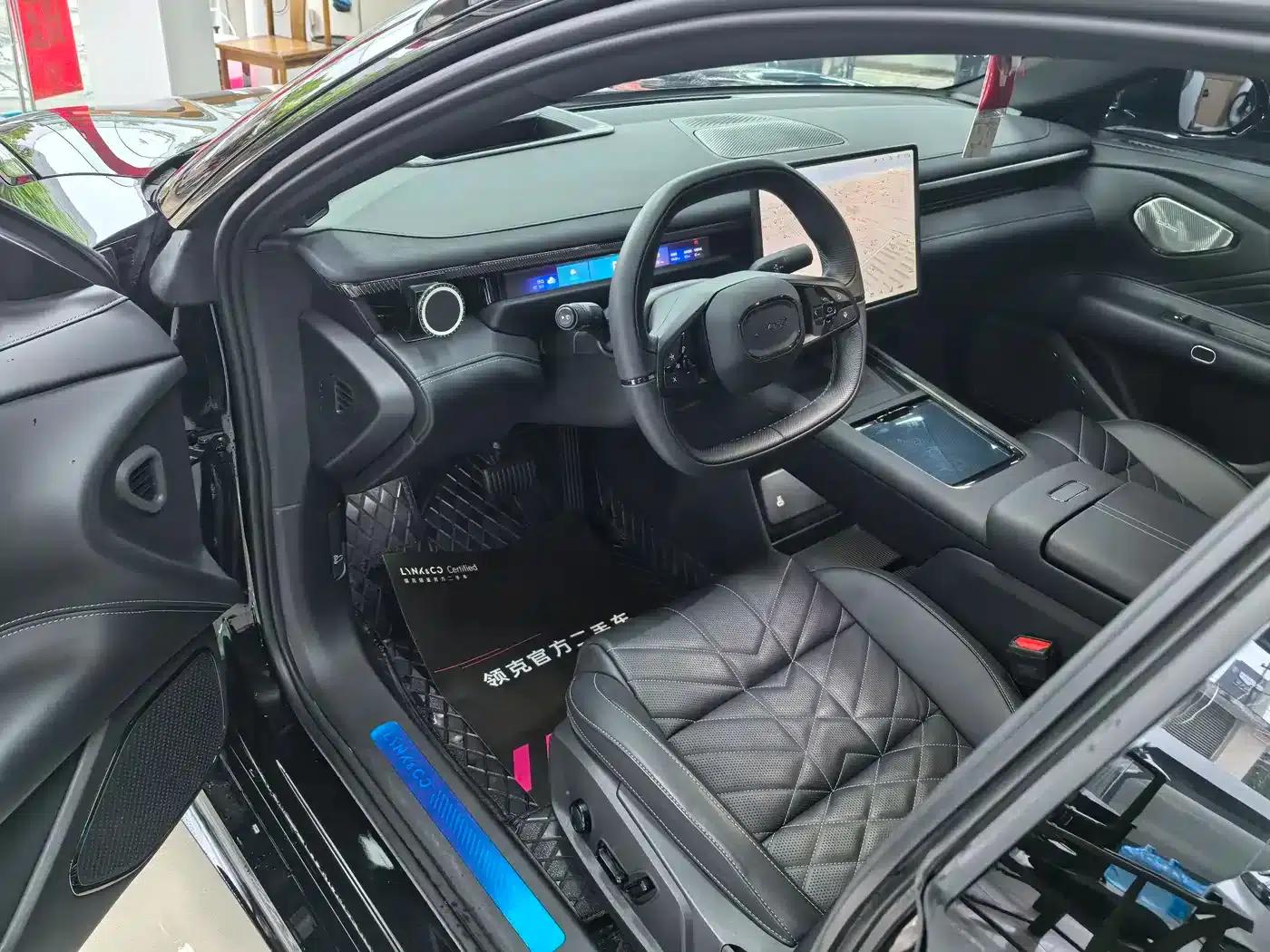 Lynk & Co 10 2025 240 AWD Ultra Sport Edition H7 — миниатюра 9