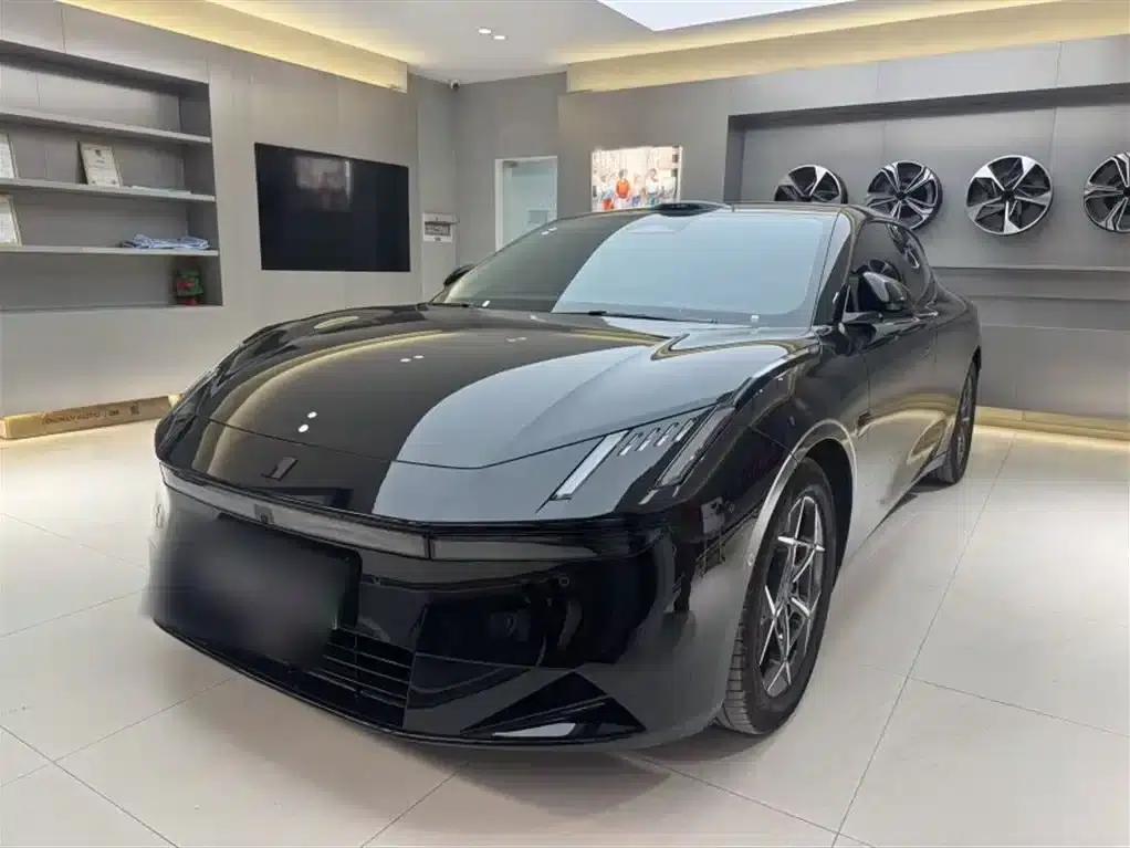 Lynk & Co 10 2025 Model 120 AWD Ultra — миниатюра 2