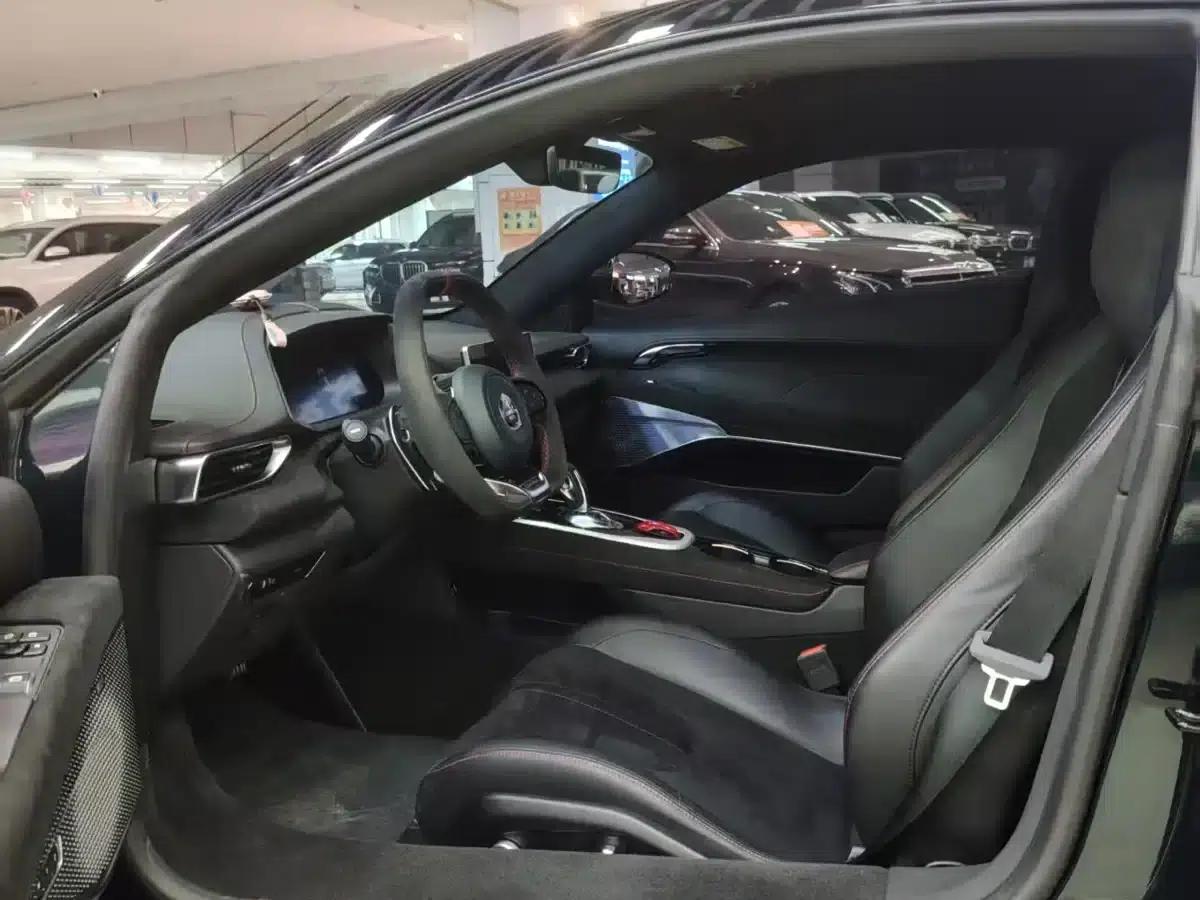 EMIRA 2021 2.0T DCT First Edition — миниатюра 7