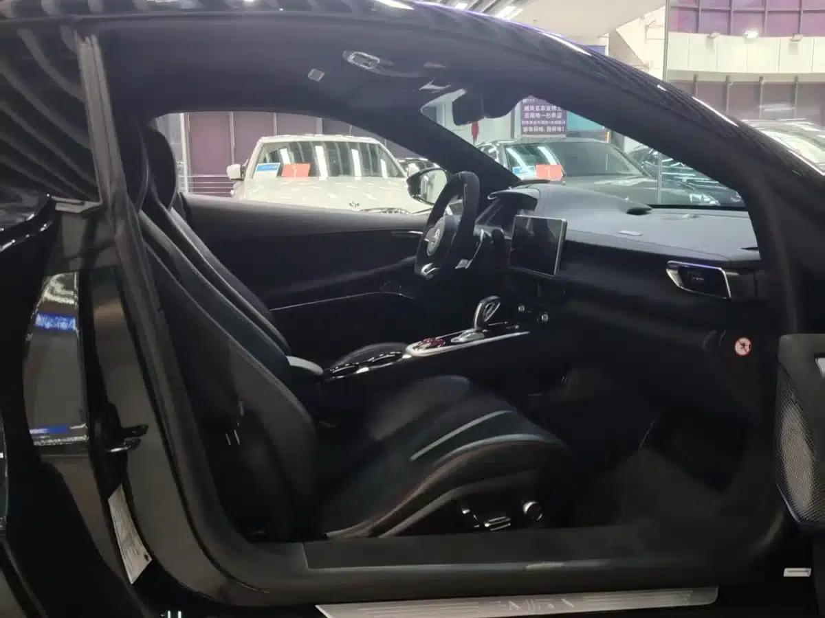 EMIRA 2021 2.0T DCT First Edition — миниатюра 9
