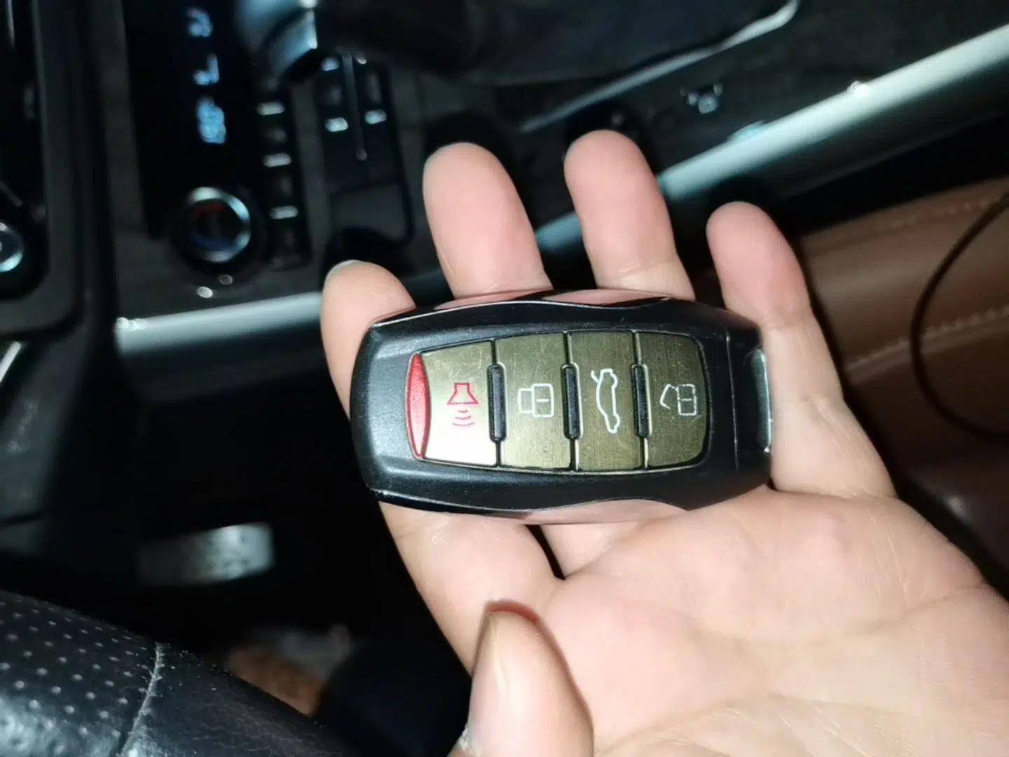 Haval H8 2015 2.0T Two-Wheel Drive Comfort Version — миниатюра 12