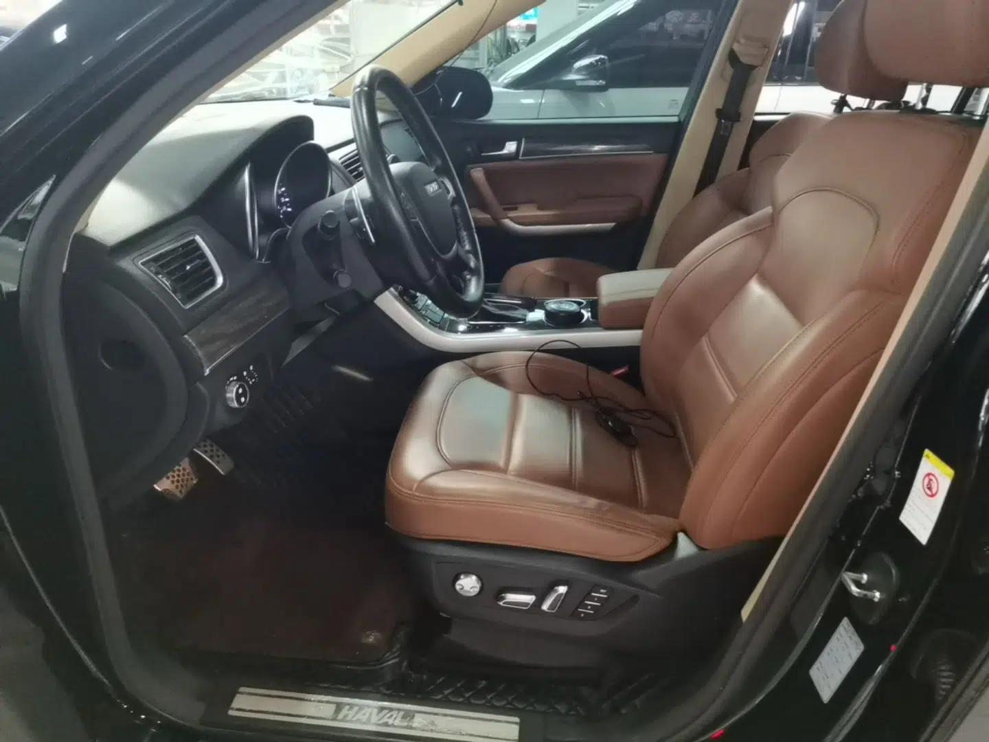 Haval H8 2015 2.0T Two-Wheel Drive Comfort Version — миниатюра 18