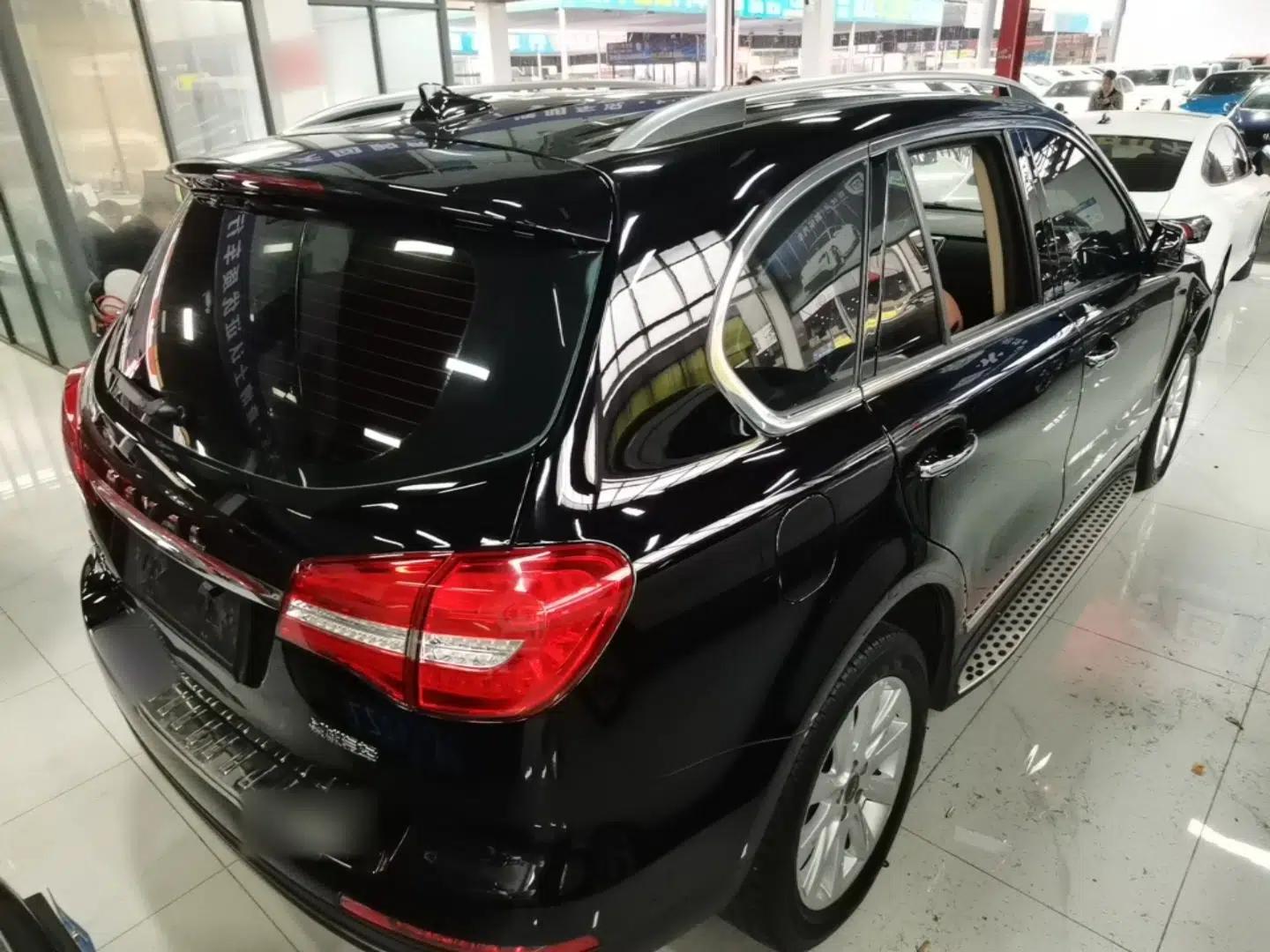 Haval H8 2015 2.0T Two-Wheel Drive Comfort Version — миниатюра 6