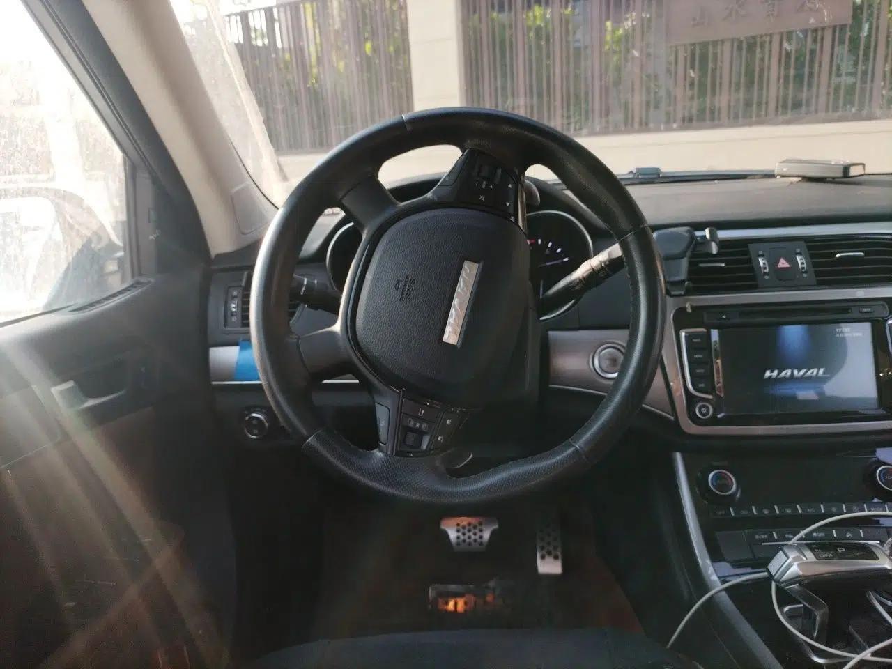 Haval H8 2017 2.0T Gasoline 4x4 Smart Enjoyment Version — миниатюра 11