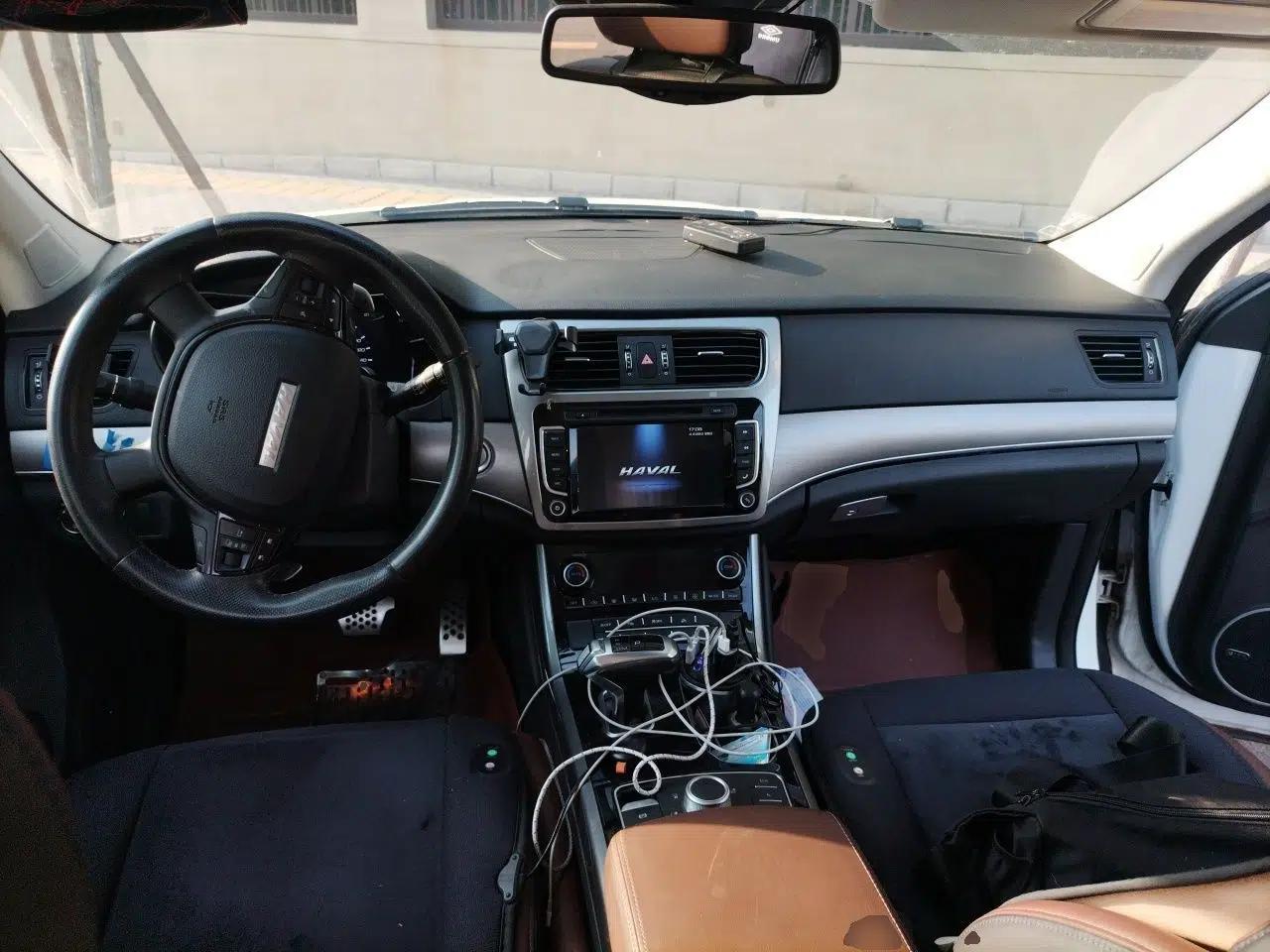 Haval H8 2017 2.0T Gasoline 4x4 Smart Enjoyment Version — миниатюра 10