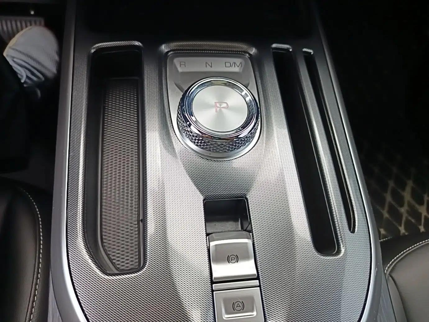 Haval JOLION 2021 1.5T Automatic Four-Door Version — миниатюра 16