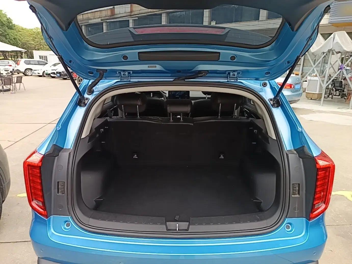 Haval JOLION 2021 1.5T Automatic Four-Door Version — миниатюра 21