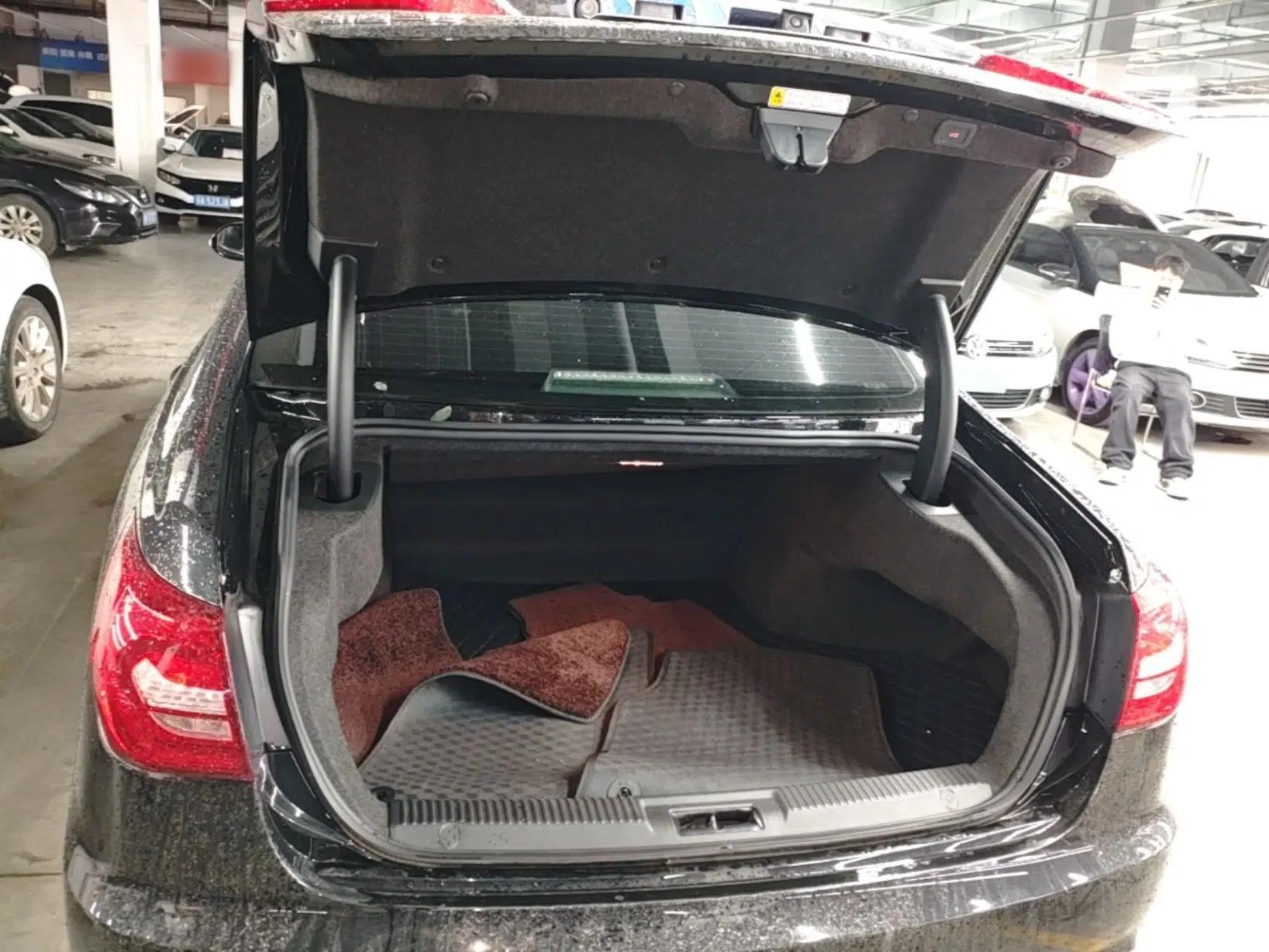 Hongqi H7 2019 1.8T Comfort Edition — миниатюра 22