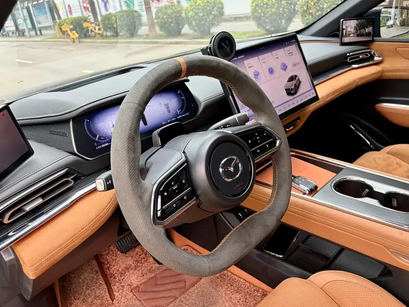 Mazda EZ-6 2024 Extended Range 200 Smart Edition — миниатюра 18