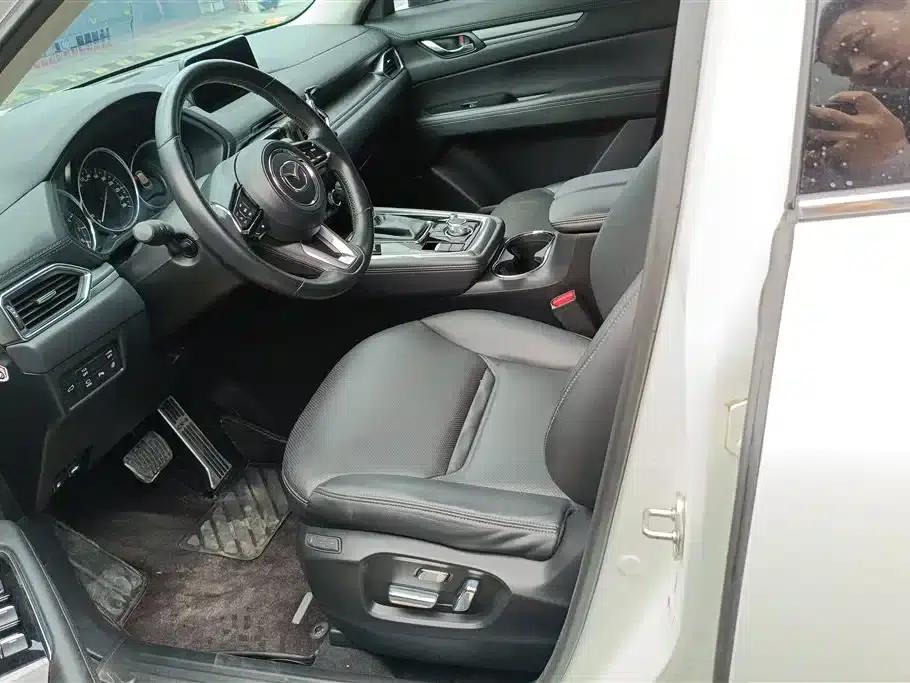 Mazda CX-8 2019 2.5L AWD Premium Edition — миниатюра 9