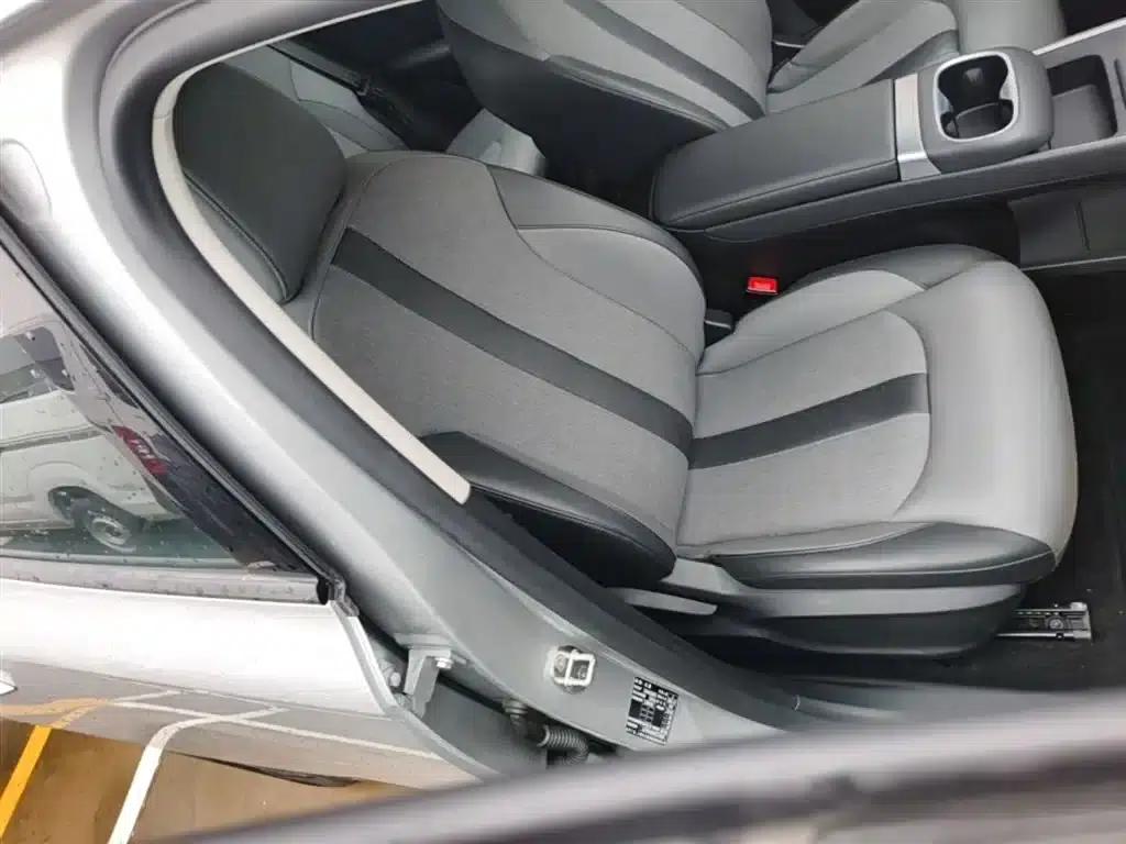 MG ES5 2025 515pro Rear-Wheel Drive — миниатюра 25