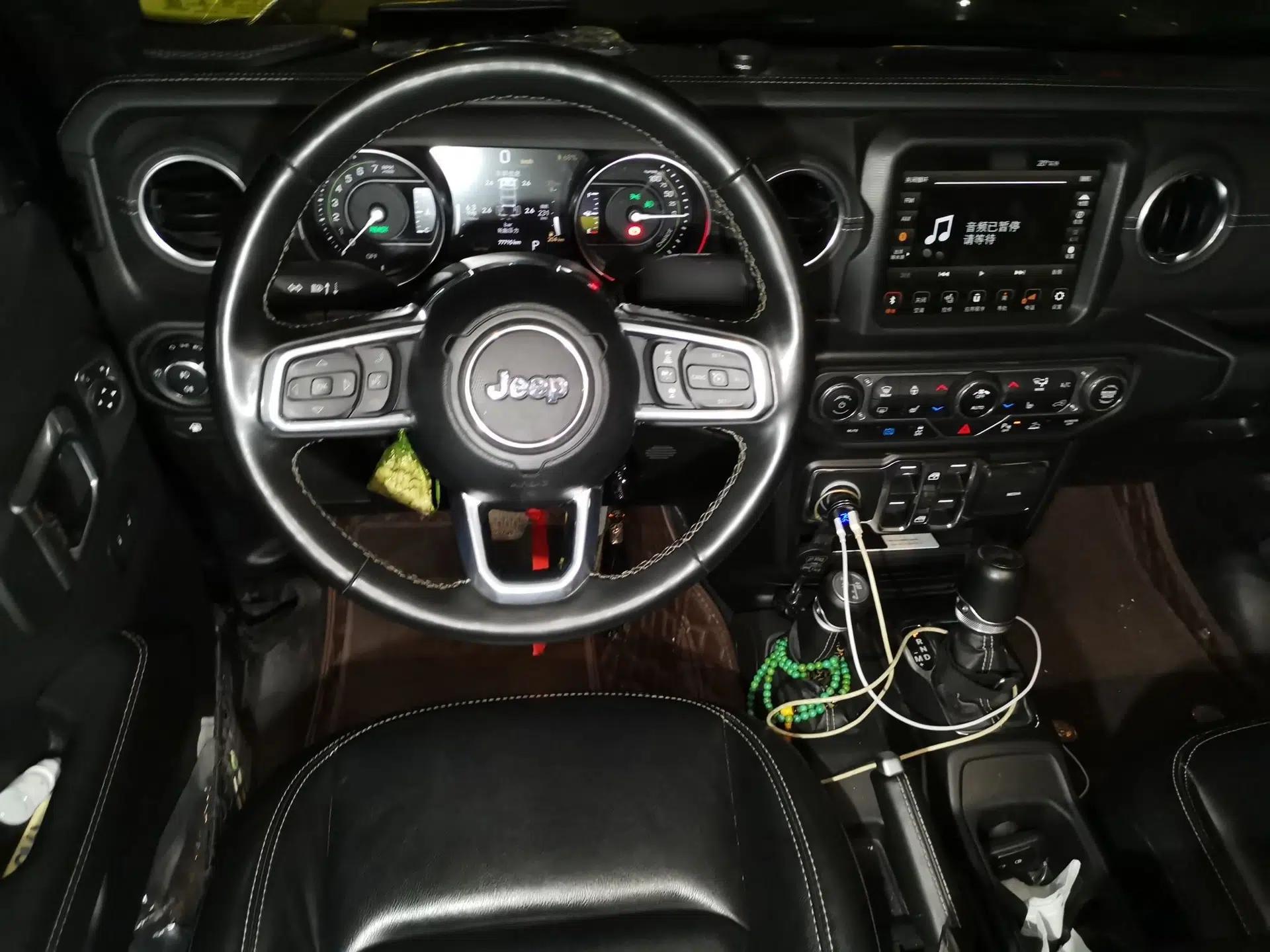 Jeep Wrangler New Energy 2021 Four-Door 2.0T 4xe Sahara — миниатюра 11