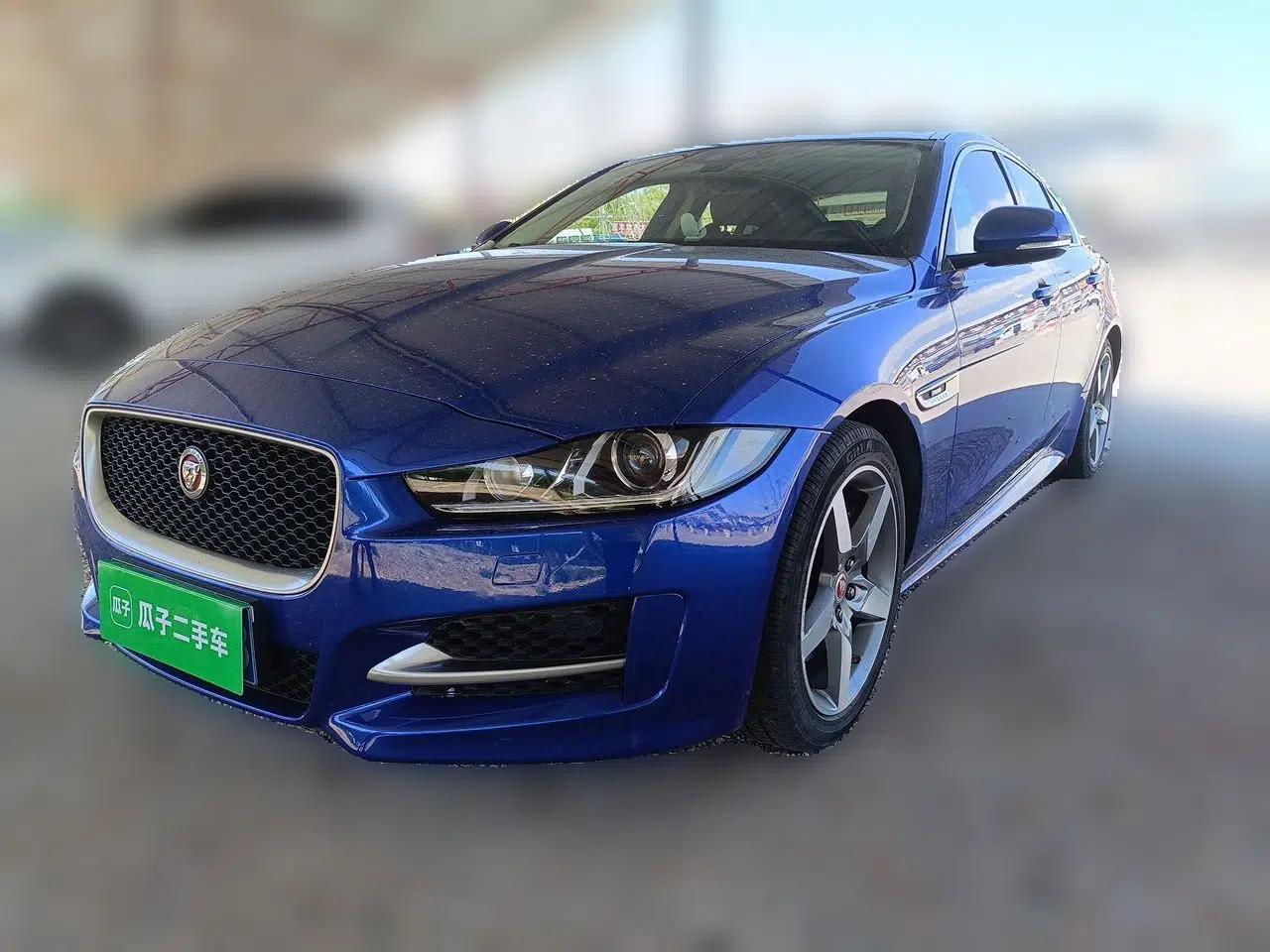 Jaguar XE 2017 2.0T 200 PS R-Sport — миниатюра 1