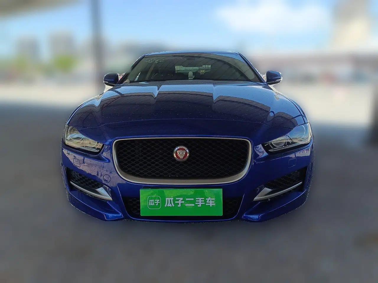 Jaguar XE 2017 2.0T 200 PS R-Sport — миниатюра 2