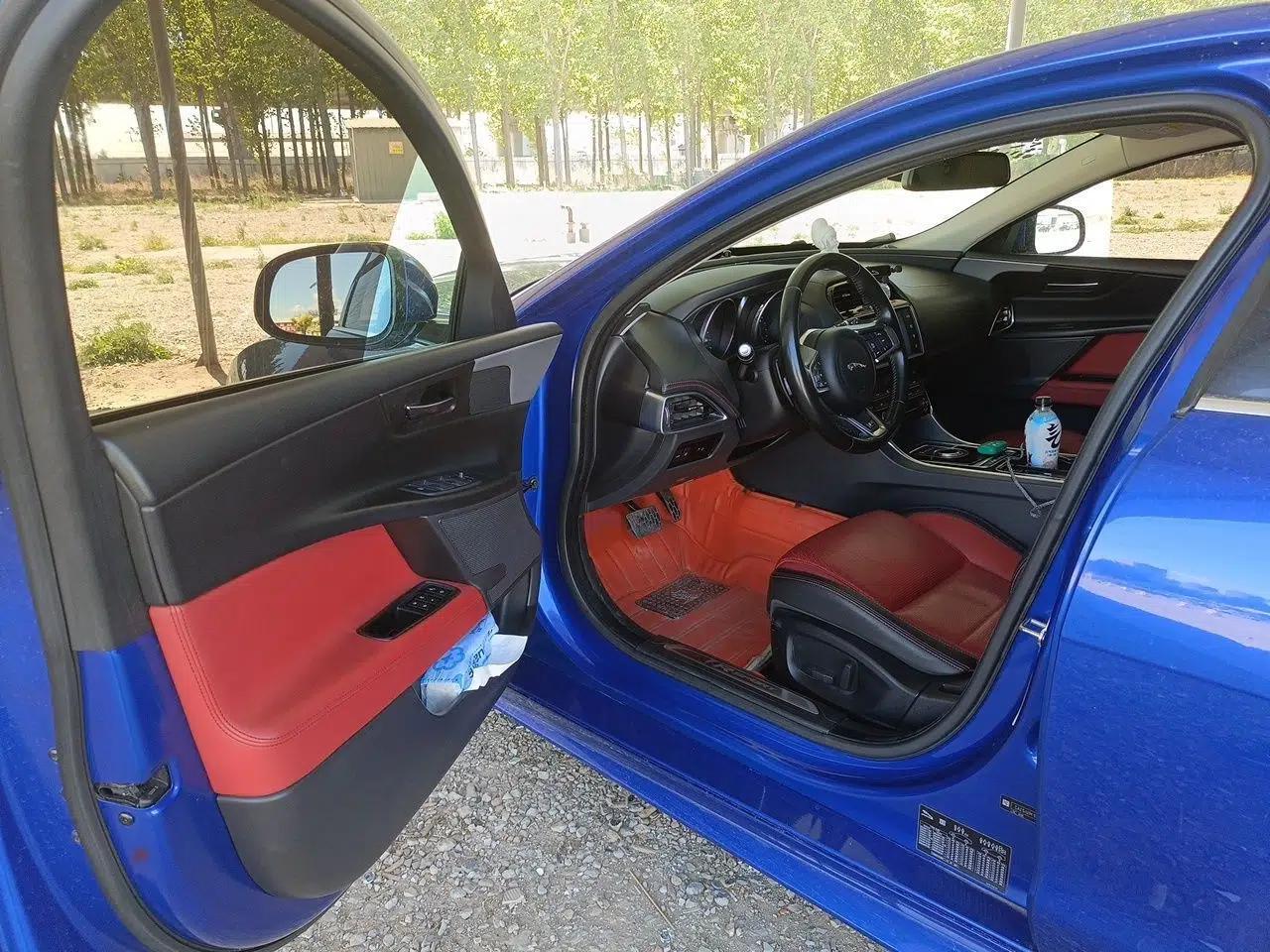 Jaguar XE 2017 2.0T 200 PS R-Sport — миниатюра 19