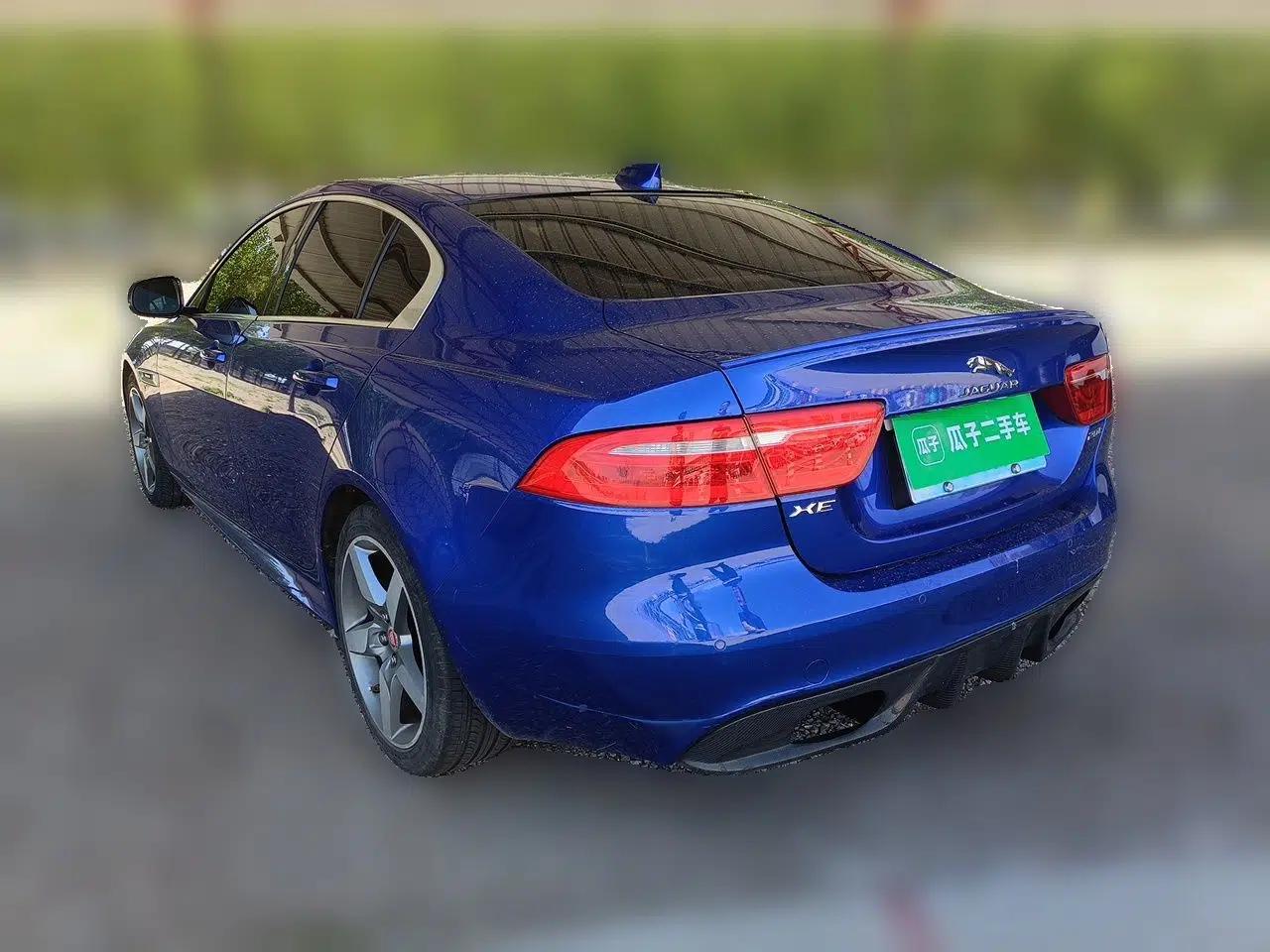 Jaguar XE 2017 2.0T 200 PS R-Sport — миниатюра 4