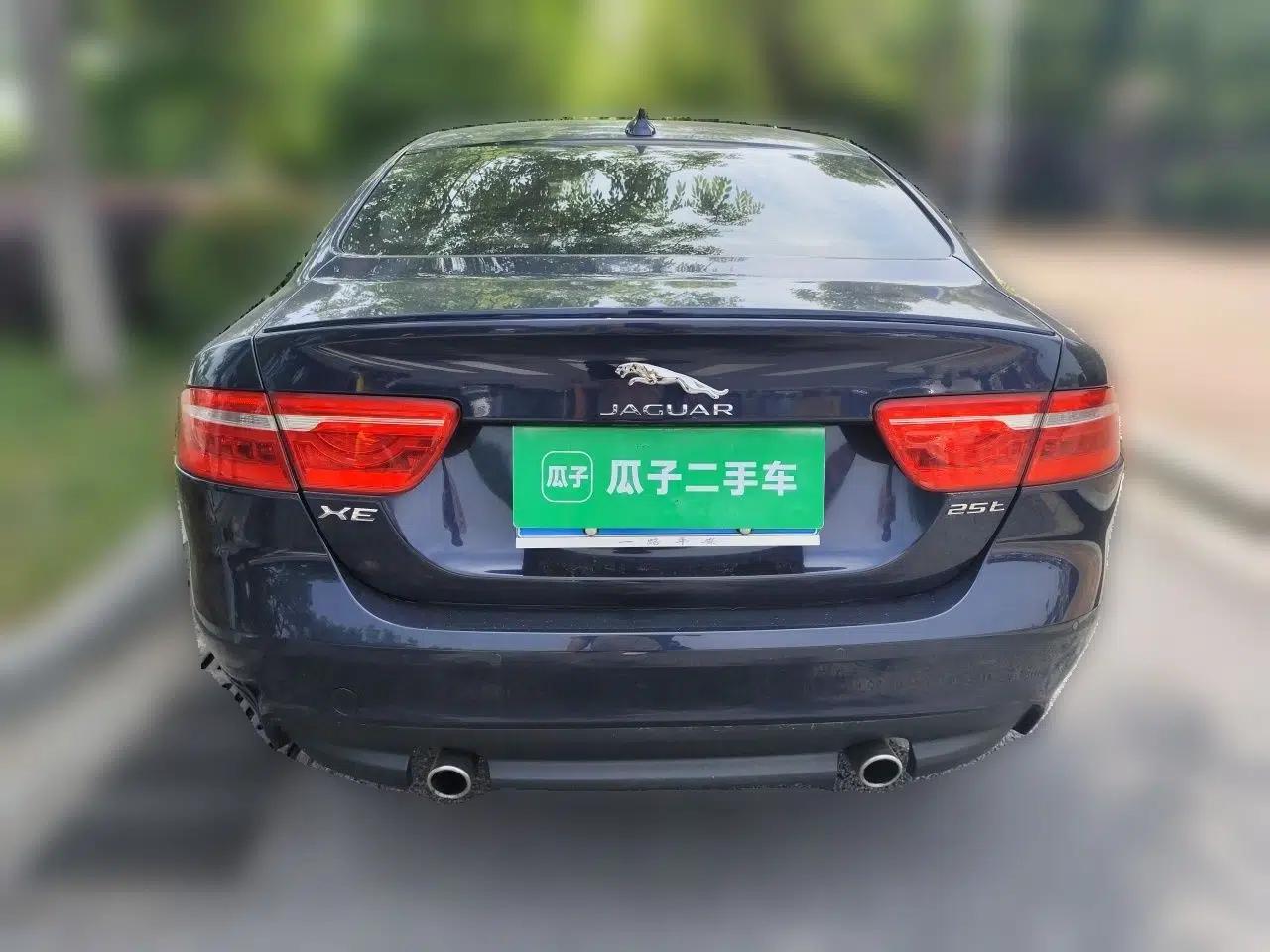 Jaguar XE 2015 2.0T 240 PS R-Sport — миниатюра 5