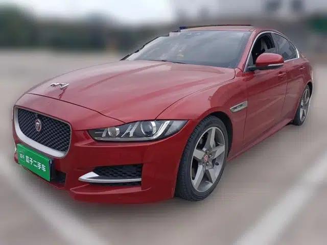 Jaguar XE 2015 2.0T 200 PS R-Sport