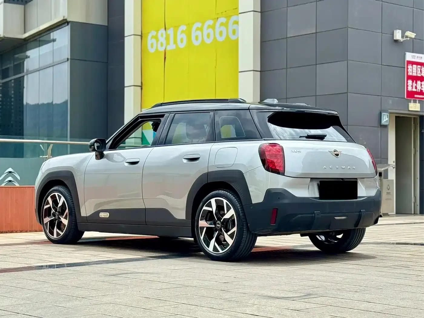 2024 Electric MINI Aceman E Classic — миниатюра 7