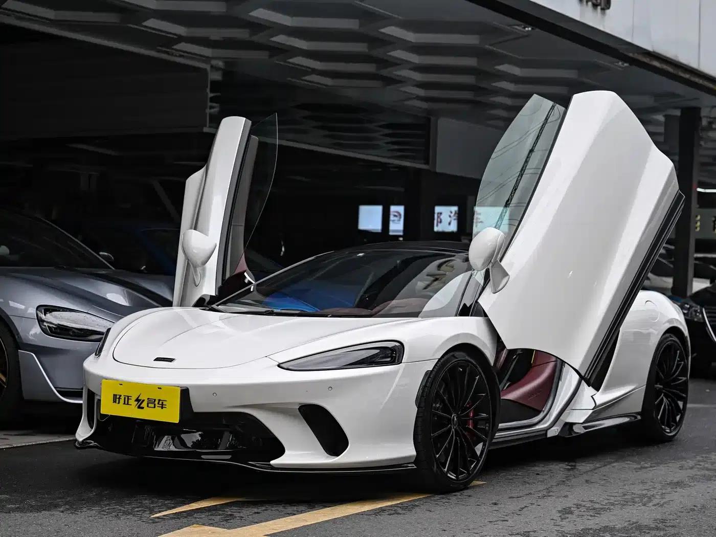 McLaren GT 2023 4.0T Standard Edition — миниатюра 1