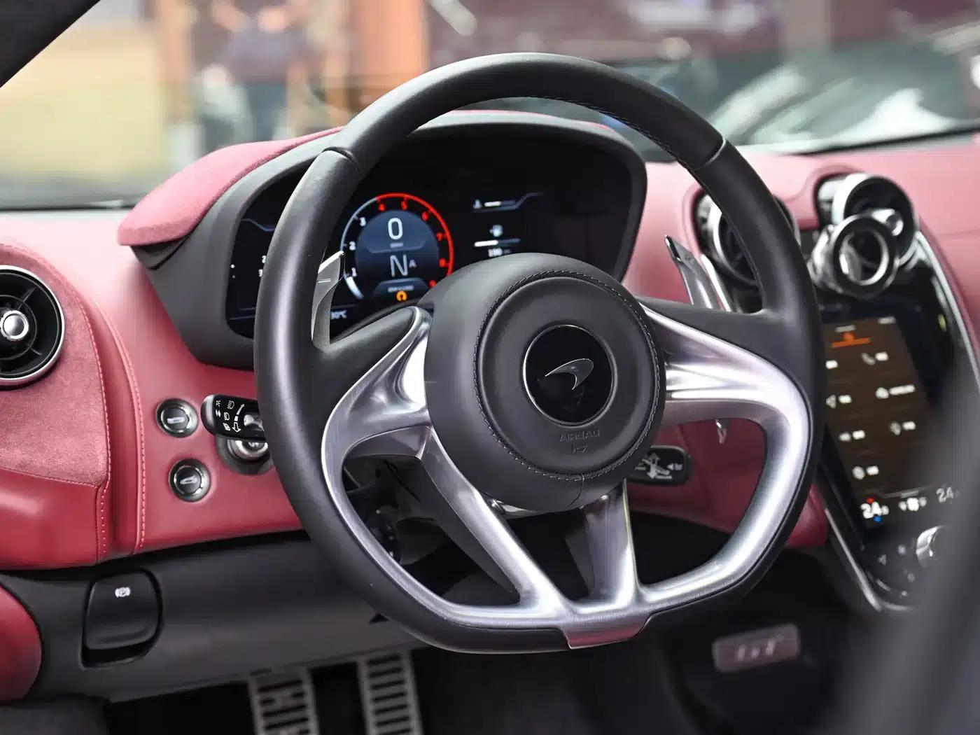 McLaren GT 2023 4.0T Standard Edition — миниатюра 5
