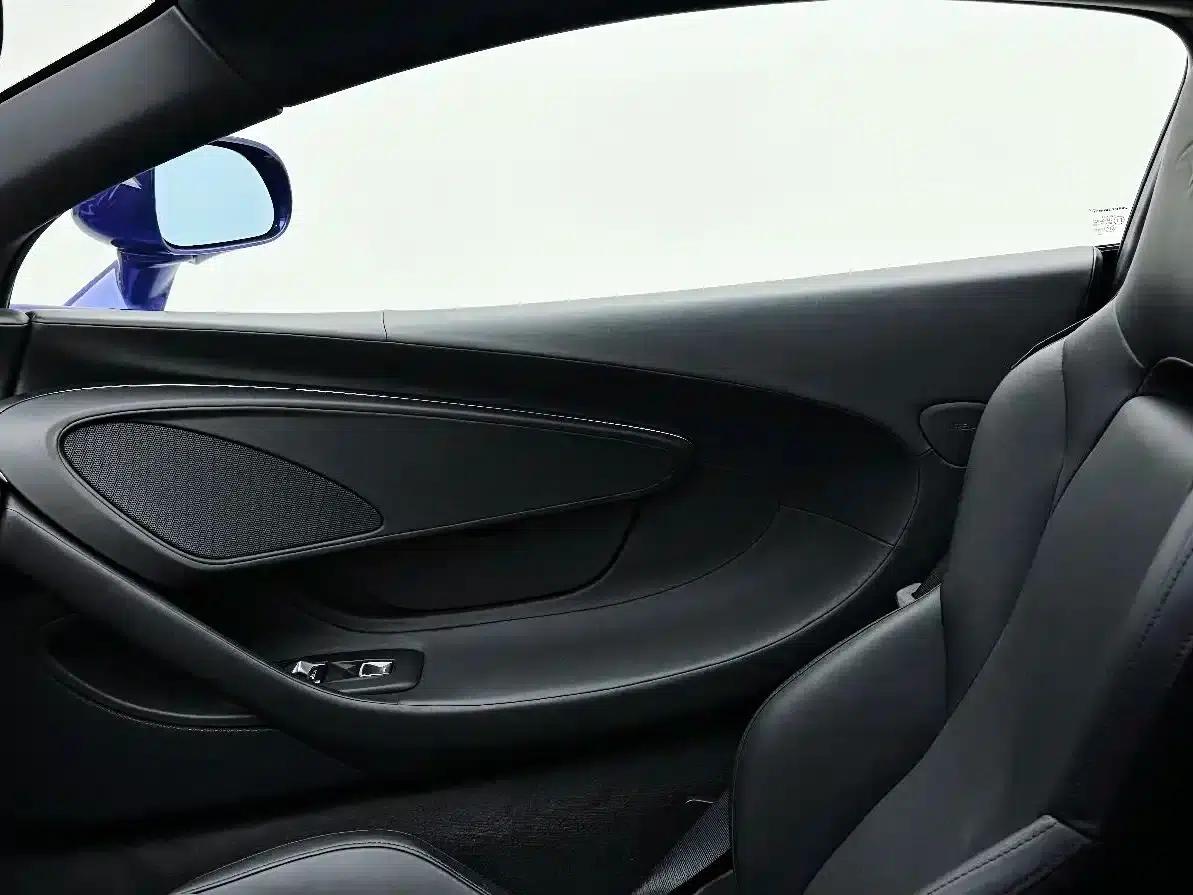 McLaren GT 2019 4.0T Standard Edition — миниатюра 20