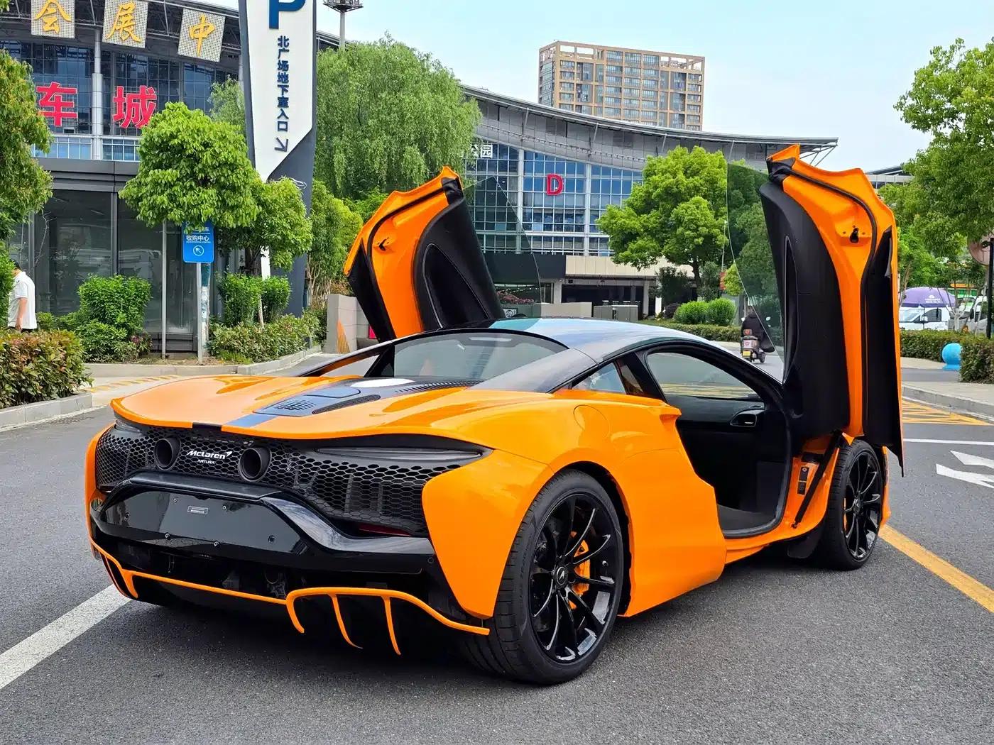 Artura 2023 3.0T Hybrid Standard Model — миниатюра 4