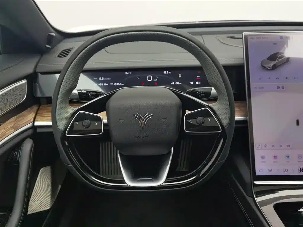 Nezha S 2022 Range Extended Version 1160km Rear-Wheel Drive Small Version — миниатюра 11