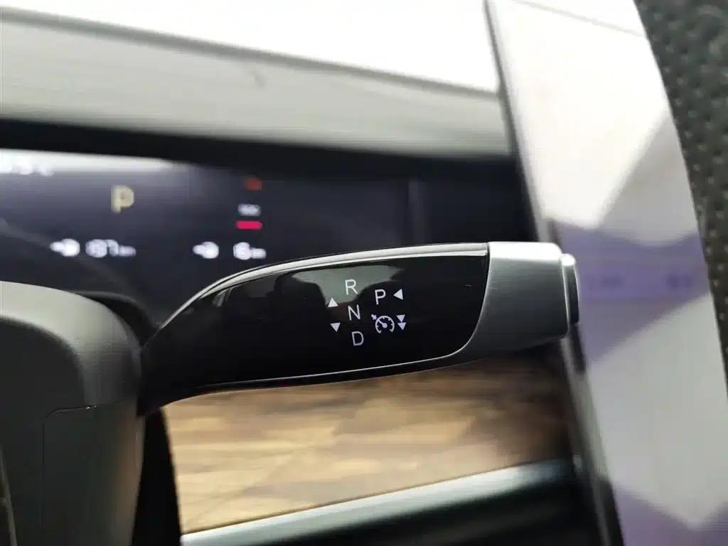 Nezha S 2022 Range Extended Version 1160km Rear-Wheel Drive Small Version — миниатюра 13