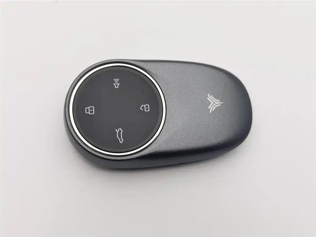 Nezha S 2022 Range Extended Version 1160km Rear-Wheel Drive Small Version — миниатюра 19