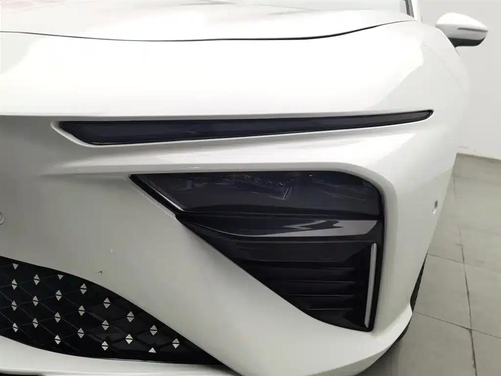 Nezha S 2022 Range Extended Version 1160km Rear-Wheel Drive Small Version — миниатюра 7