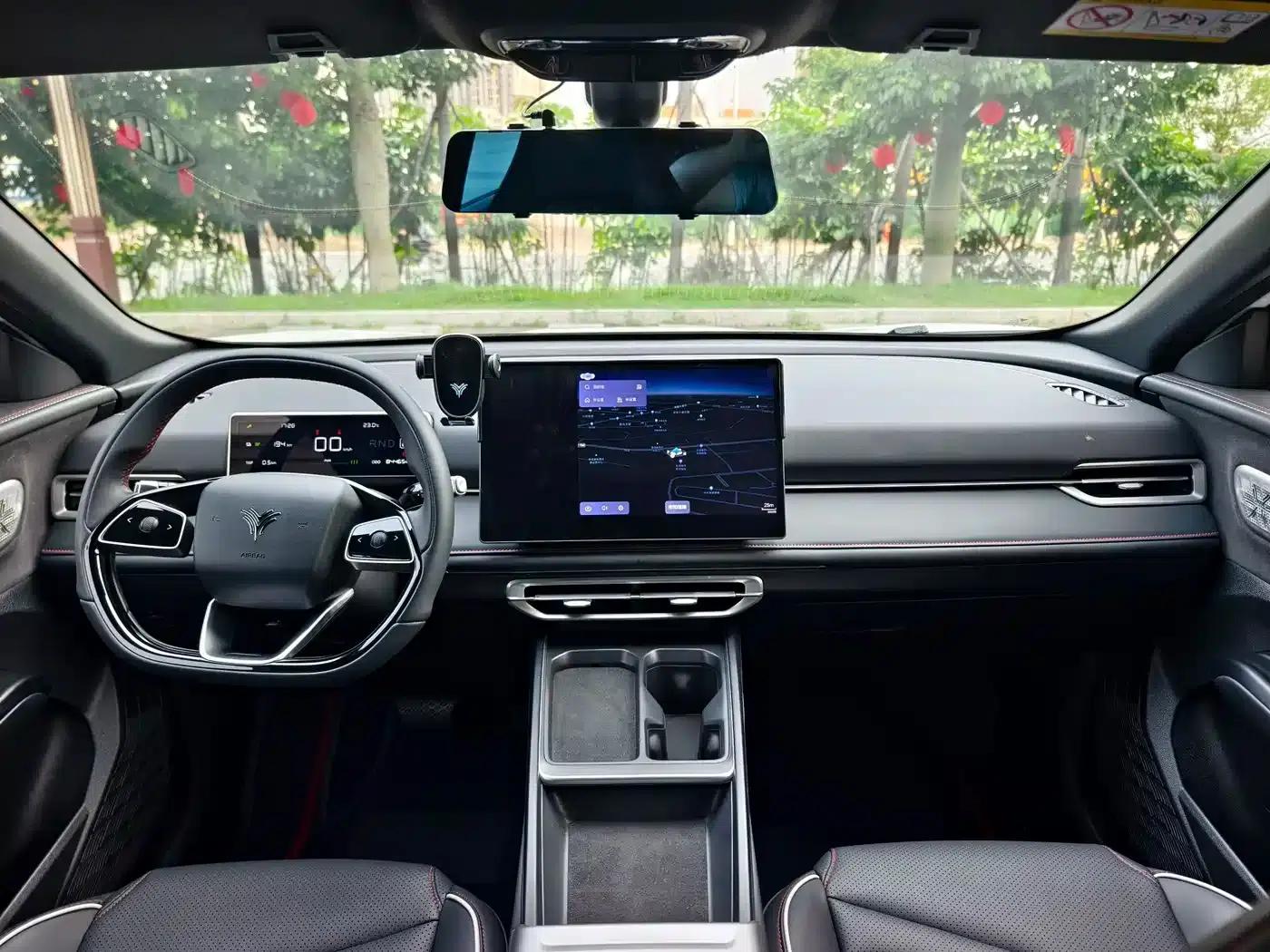 Nezha X 2024 Model 500 Premium Edition — миниатюра 9