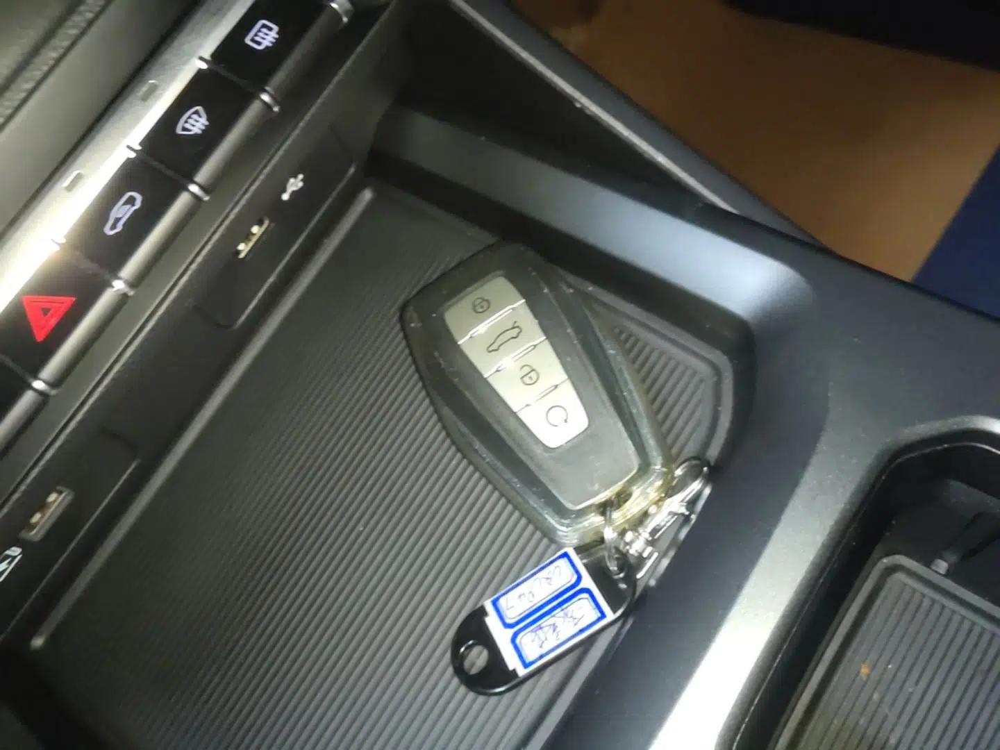 Geely Auto Haoyue L 2023 2.0T DCT Prestige Edition — миниатюра 12