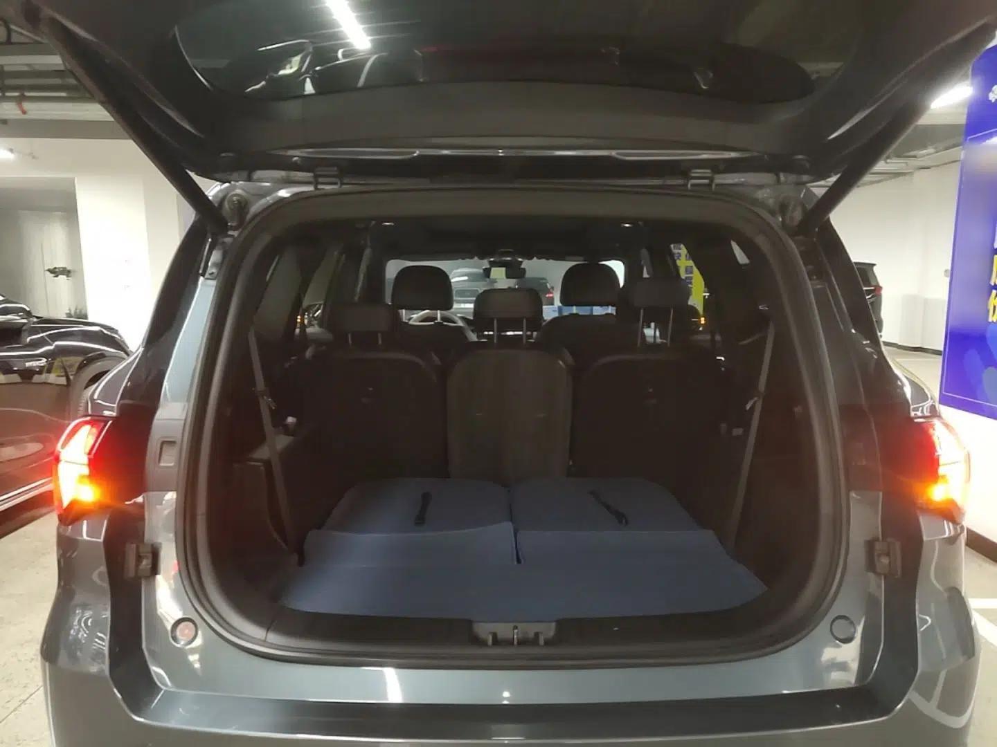 Geely Auto Haoyue L 2023 2.0T DCT Prestige Edition — миниатюра 22