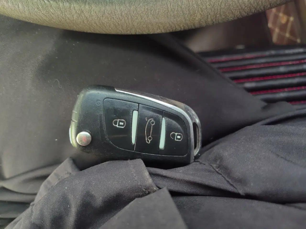 Geely Auto Ocean 2012 Energy-Saving Edition 1.5L Manual SuperDelight Model — миниатюра 9